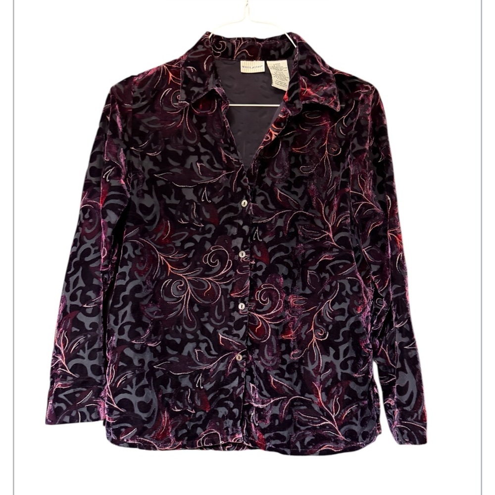 White Stag Vintage Velvet Blouse Size 4/6 Button up Black & Burgundy